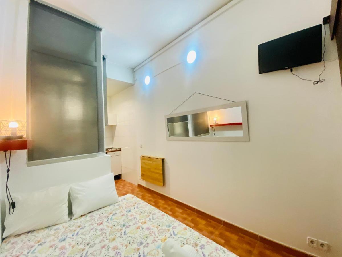 01 Apartamento 2 ,3 Apartment Barcelona Ngoại thất bức ảnh